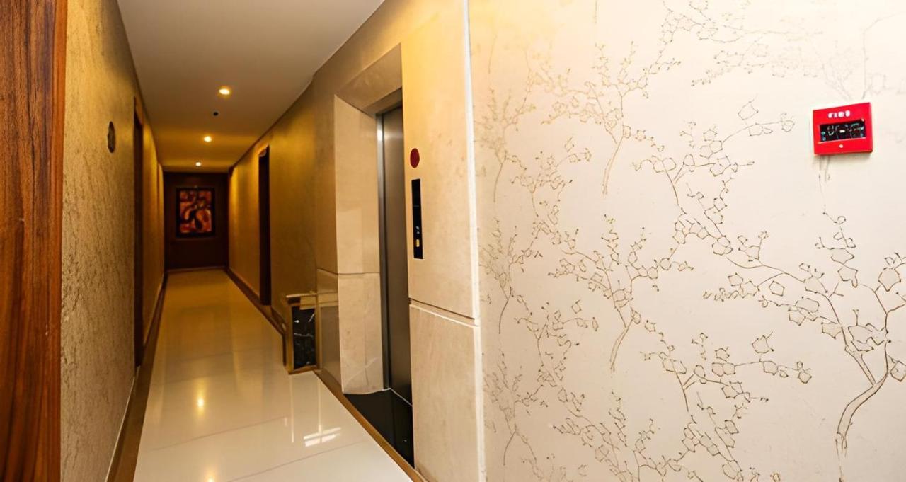 Reddoorz Premium White Lion Hotel Ho-Chi-Minh-Stadt