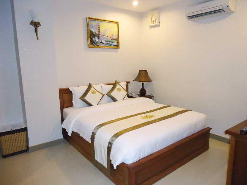 Reddoorz Premium White Lion
